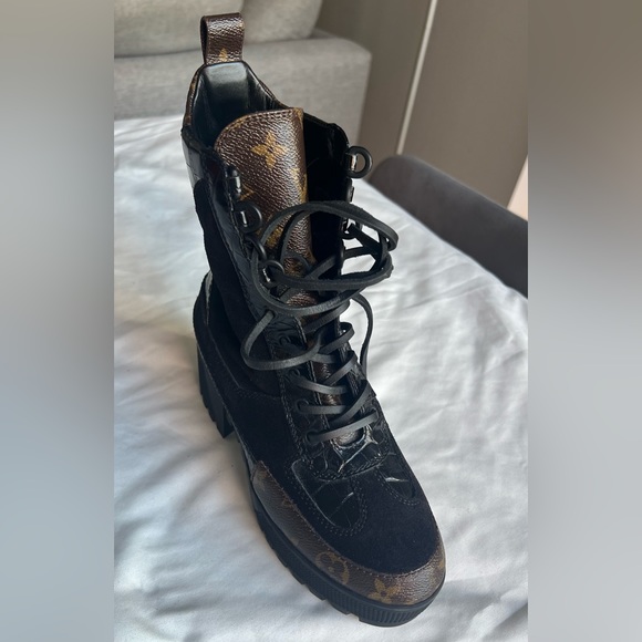 Louis Vuitton LV combat boots, size 5.5 - Picture 3 of 13